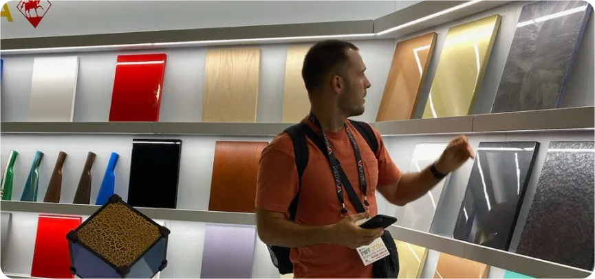 Service preview picture